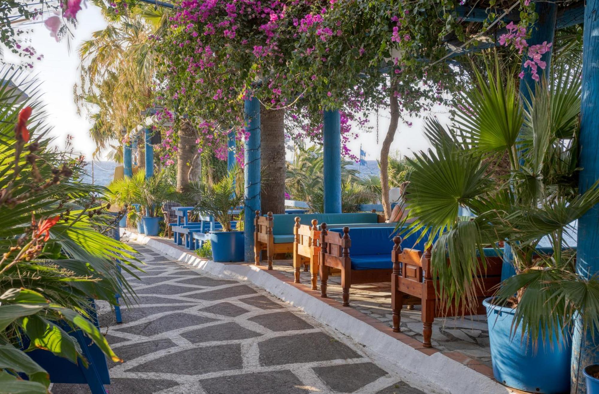 Palm Bay By Estia Hotel ซิสซี ภายนอก รูปภาพ